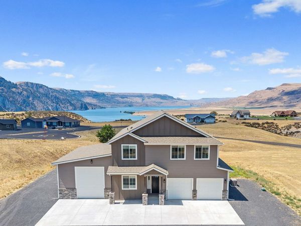 44205 N Tyax Ln, Wilbur, WA 99185