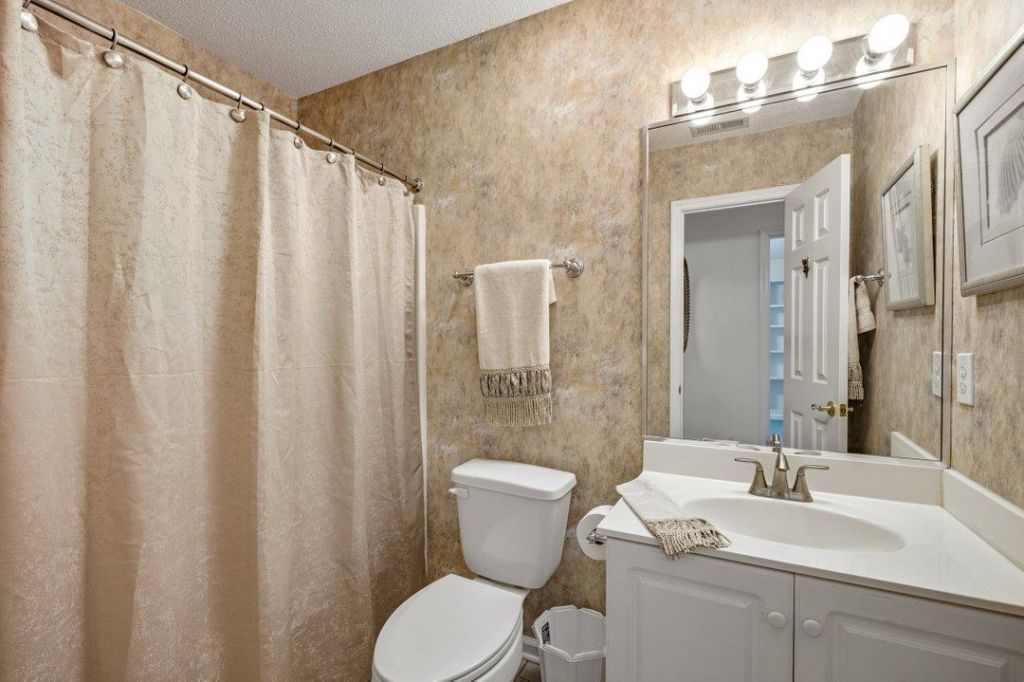 914 Tilghman Forest Dr.  Photo 23