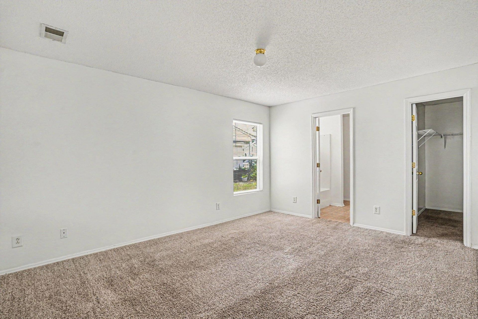 396 Bellegrove Dr.  Photo 16