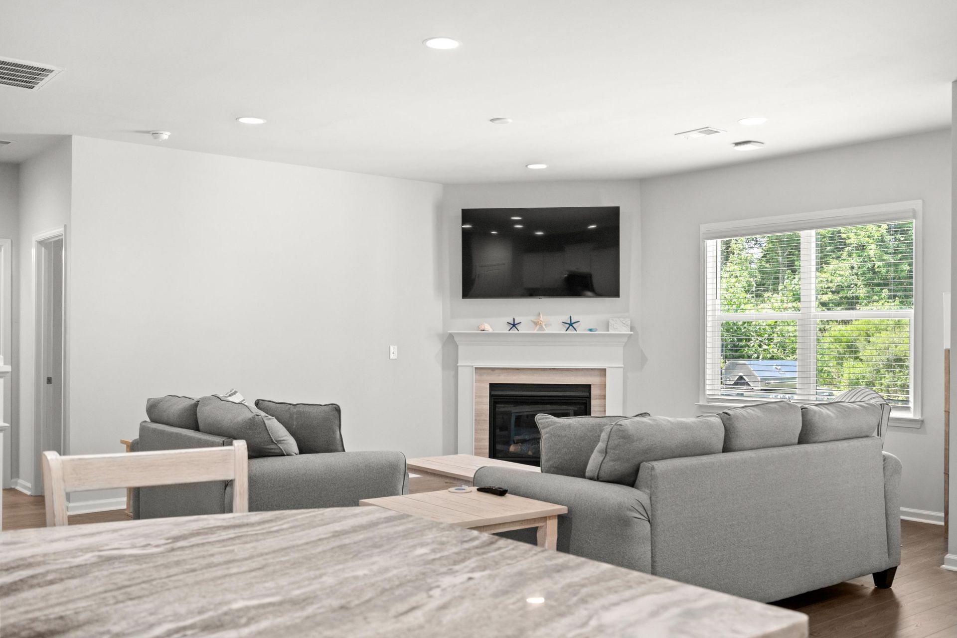 2626 Ellesmere Circle  Photo 23