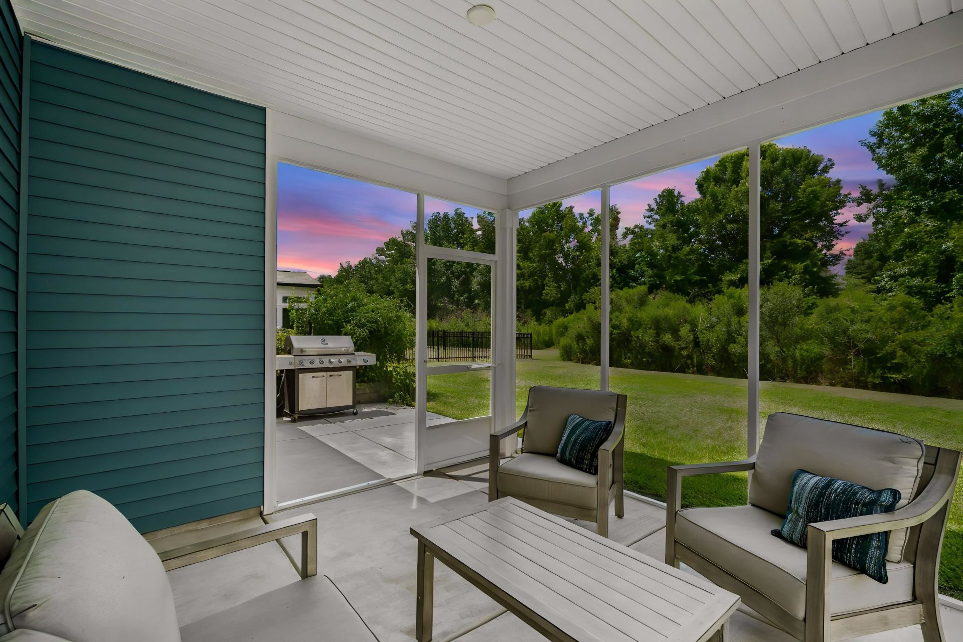 2626 Ellesmere Circle  Photo 56