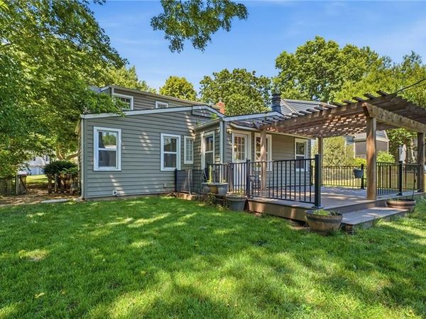 3005 W 50th Terrace, Westwood, KS 66205