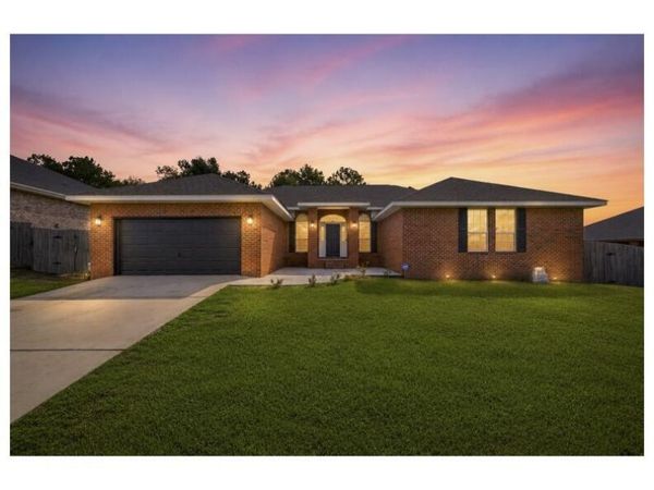 116 Strike Eagle Drive, Crestview, FL 32536