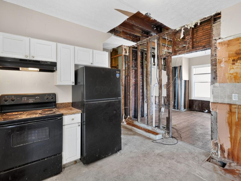 176 S Burgess Avenue, Columbus, OH 43204 Photo 6
