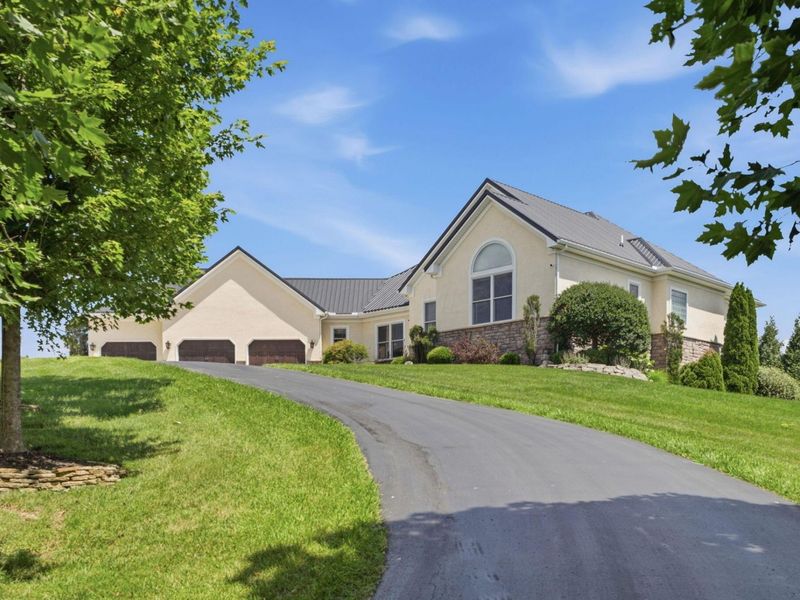 13912 Nickel Plate Road, Logan, OH 43138 Photo 6