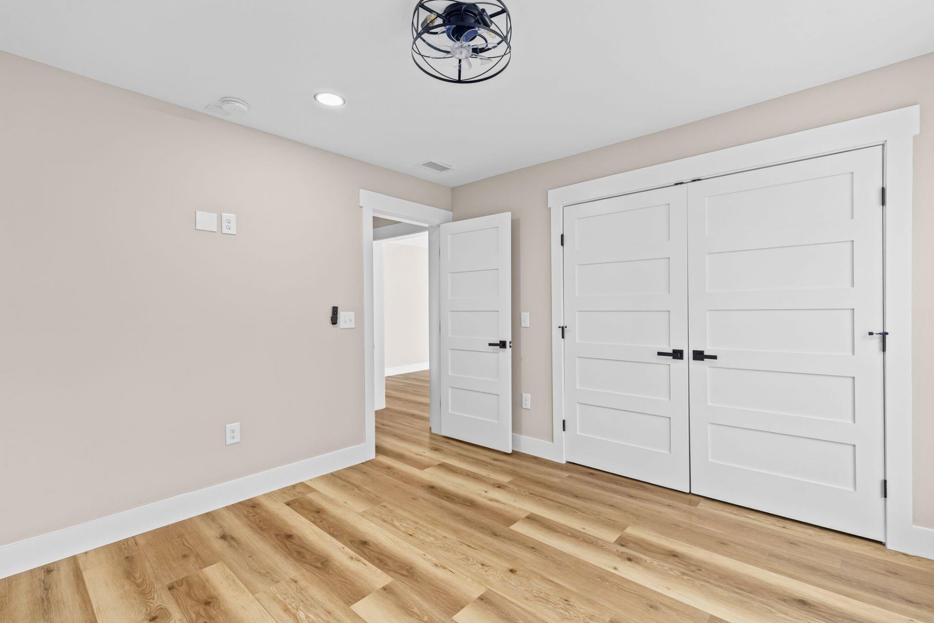 1216 Old Towne Road Photo 37