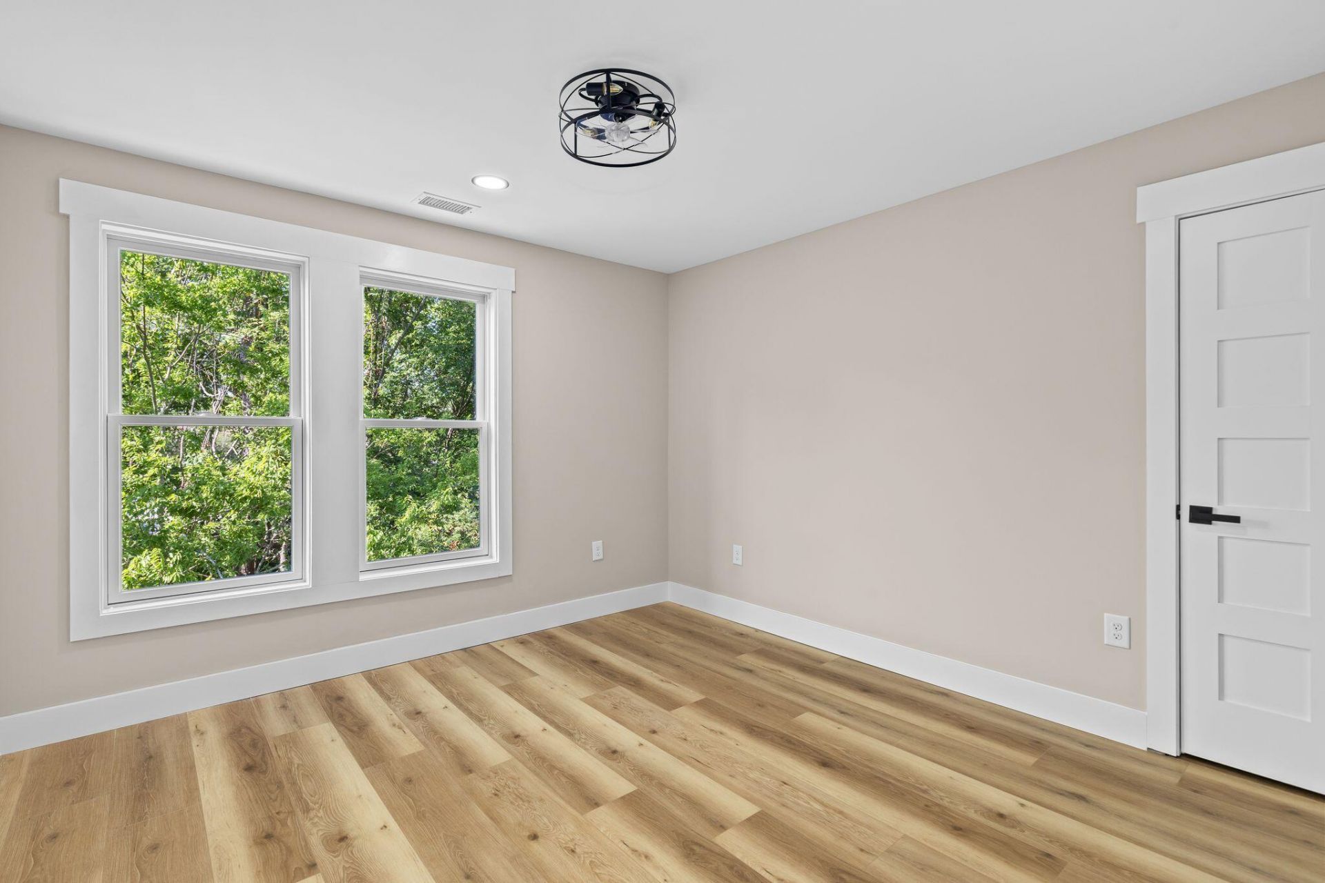 1216 Old Towne Road Photo 38