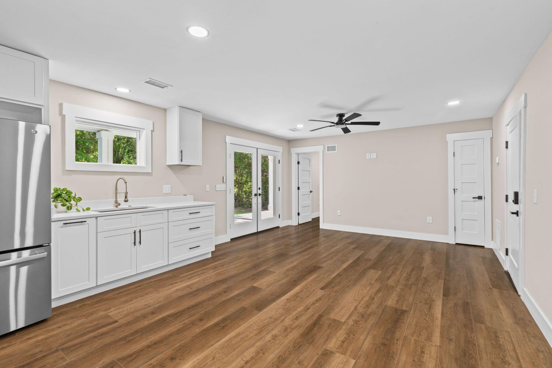 1216 Old Towne Road Photo 46