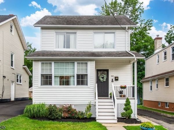 210 Jacoby St, Maplewood, NJ 07040