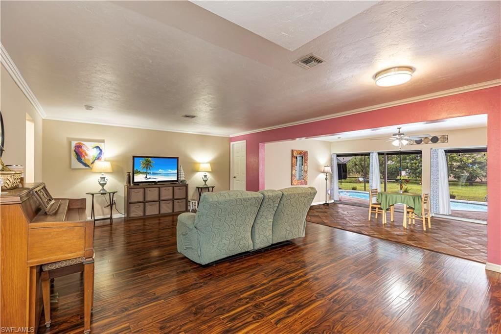 1618 Country Club Pkwy , Lehigh Acres, FL 33936 Photo
