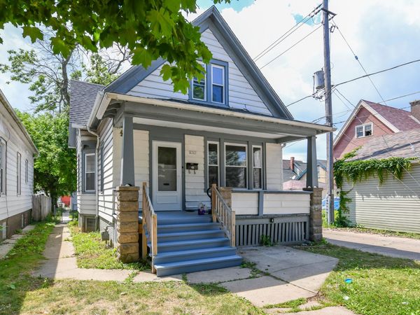 2321 S 26th St, Milwaukee, WI 53215