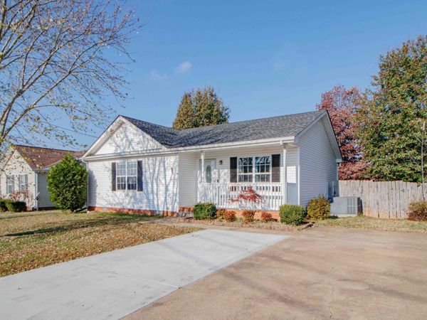 310 Congressman Drive , Clarksville, TN 37042