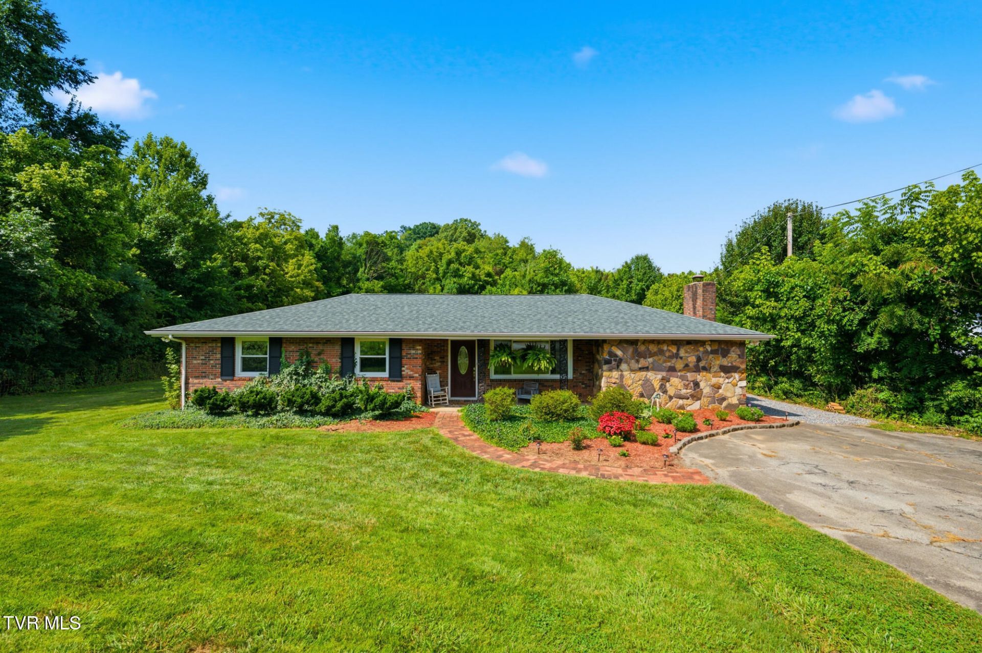 157 Old Moreland Drive, Kingsport, TN 37663 Main Photo