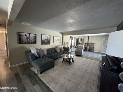 1332 Toiyabe Avenue, Gardnerville, NV 89410 Photo