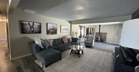 1332 Toiyabe Avenue, Gardnerville, NV 89410 Photo