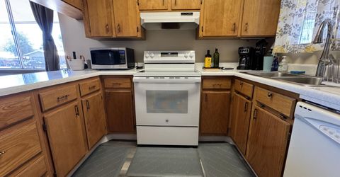 1332 Toiyabe Avenue, Gardnerville, NV 89410 Photo