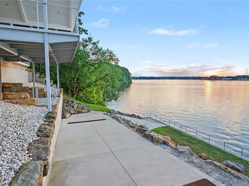 16986 Headland Avenue, Lake Milton, OH 44429 Photo 41