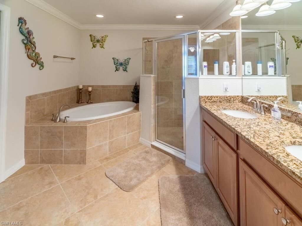 9115 Napoli Ct, Unit 101, Naples, FL 34113 Photo