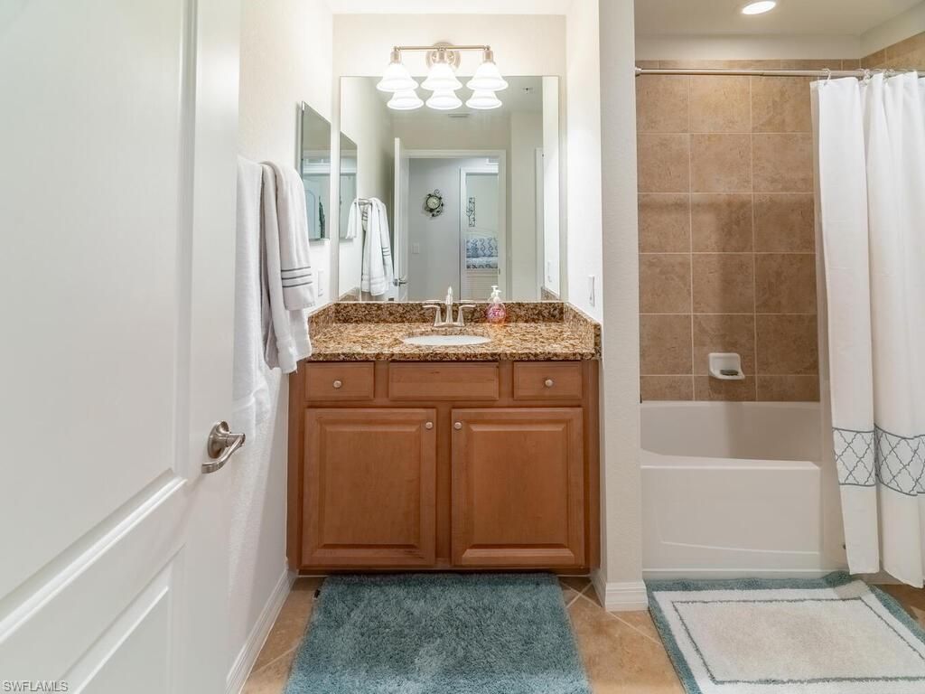9115 Napoli Ct, Unit 101, Naples, FL 34113 Photo