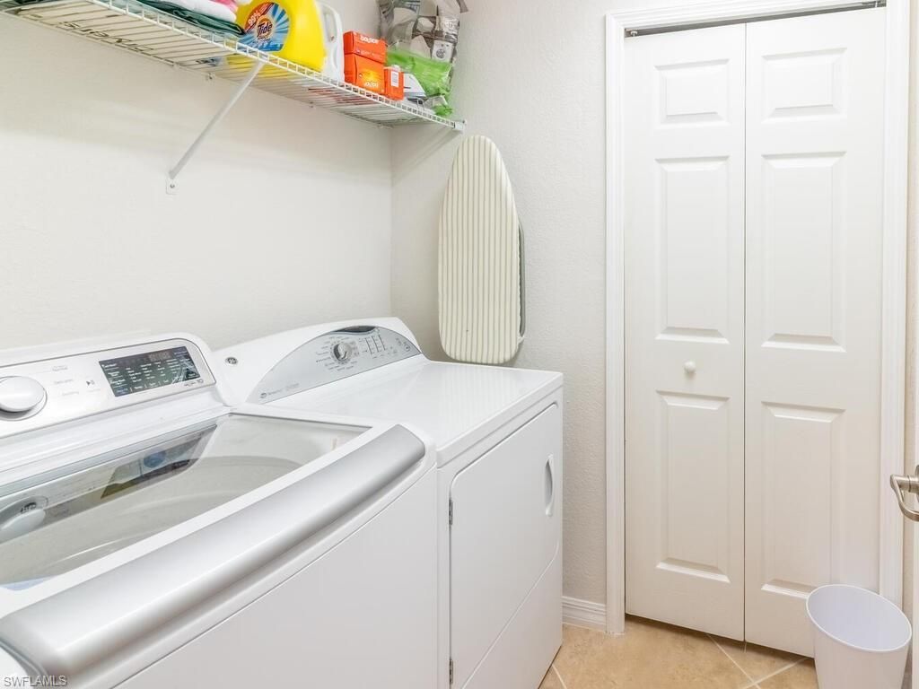9115 Napoli Ct, Unit 101, Naples, FL 34113 Photo