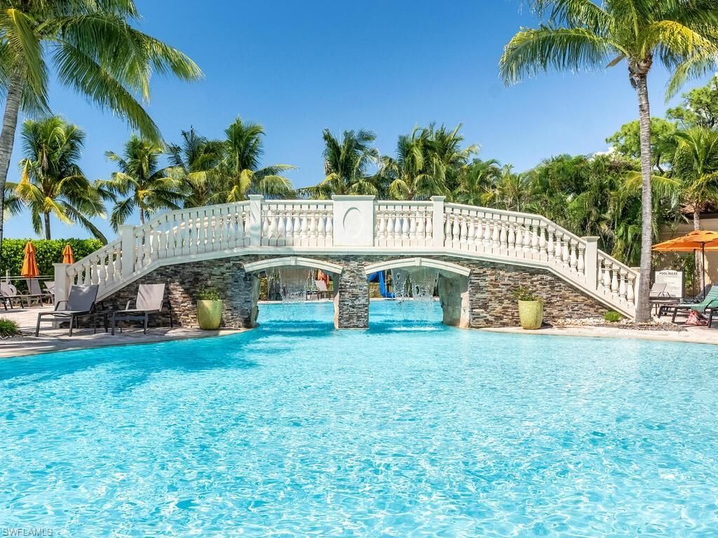 9115 Napoli Ct, Unit 101, Naples, FL 34113 Photo