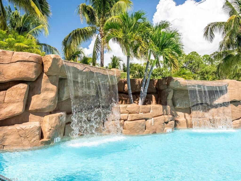 9115 Napoli Ct, Unit 101, Naples, FL 34113 Photo