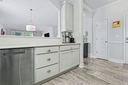 6203 Catalina Dr. photo 4