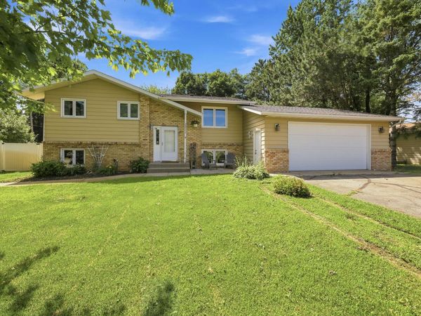 1311 2nd Avenue S, Waite Park, MN 56387
