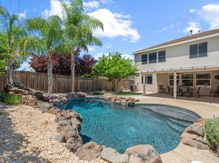 2765 Mccloud Way, Roseville, CA 95747 Photo