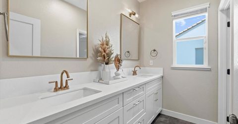 2765 Mccloud Way, Roseville, CA 95747 Photo