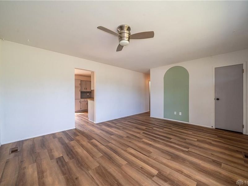 88 Jan Court, Fairborn, OH 45324 Photo 7