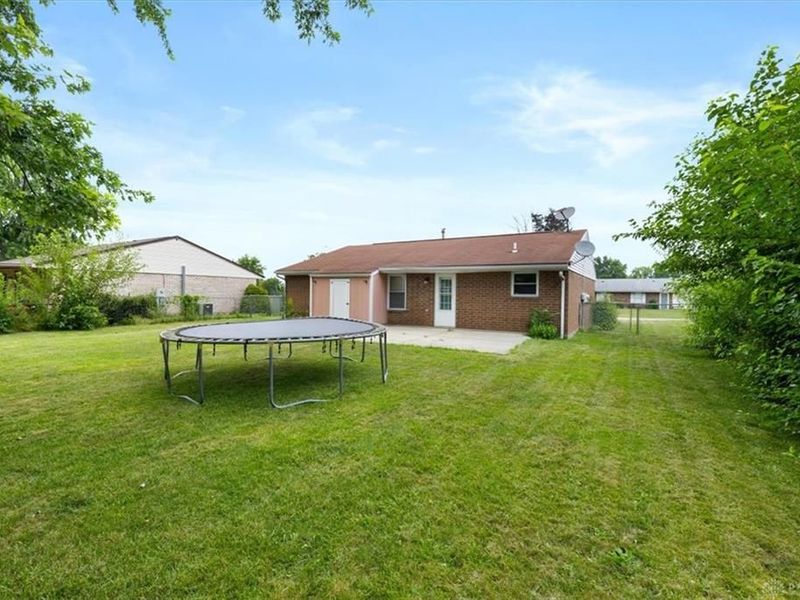 6124 Little Creek Court, Dayton, OH 45424 Photo 34