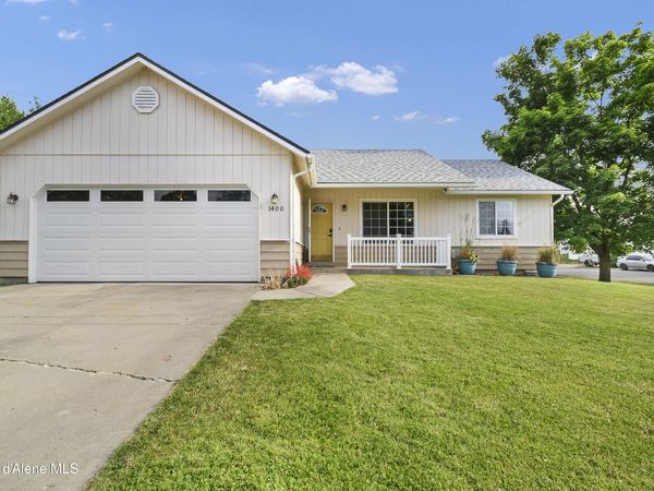 1400 E Cactus Ave , Post Falls, ID 83854