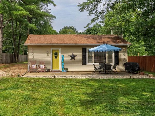 1309 N Parklane Drive, Boonville, IN 47601