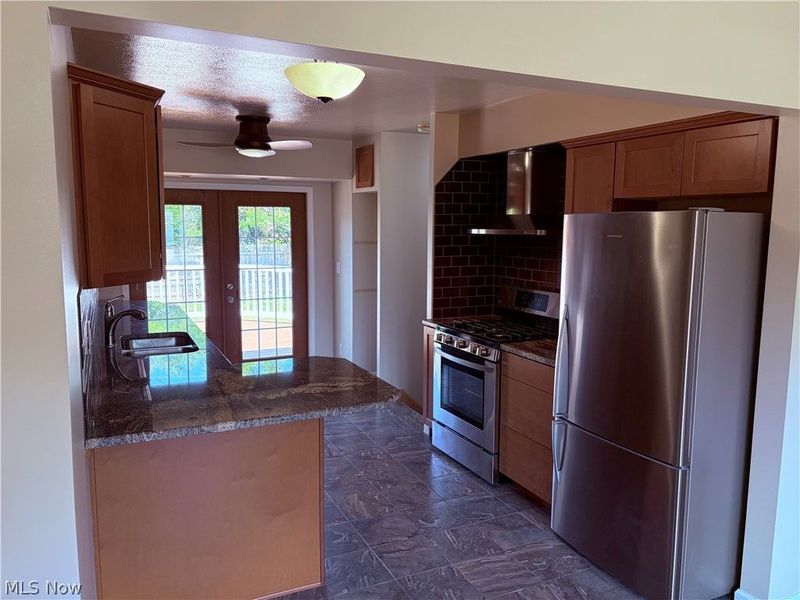 6426 Ambrose Drive, Mentor, OH 44060 Photo 5