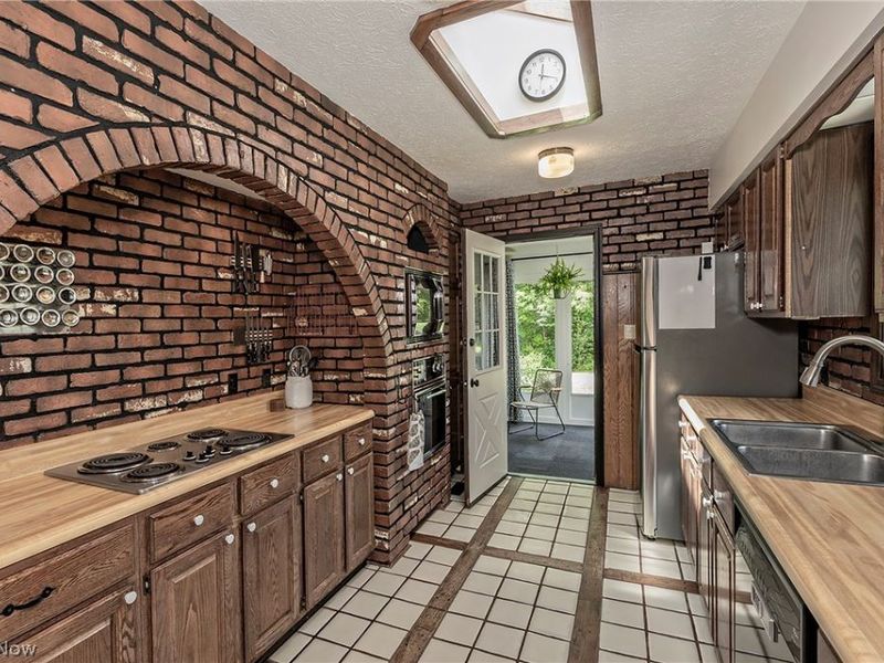 11292 Butternut Road, Chardon, OH 44024 Photo 18