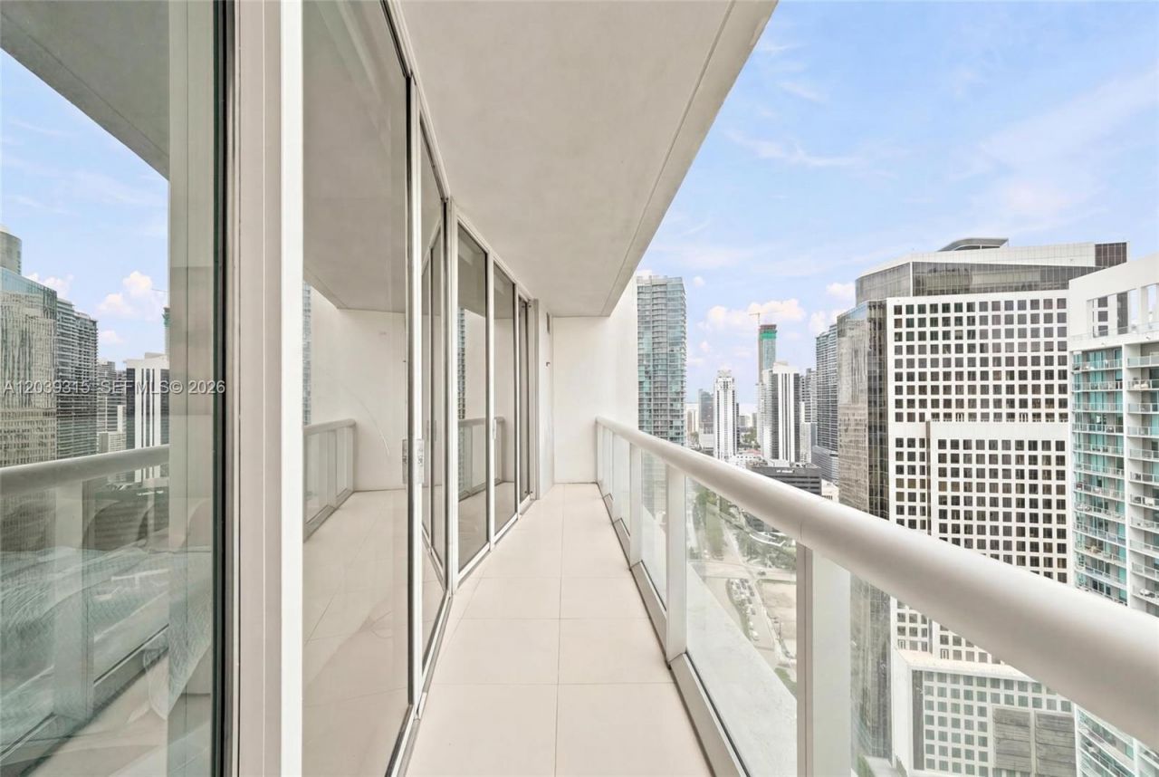 485 Brickell Ave , Unit 3707, Miami, FL 33131 Photo