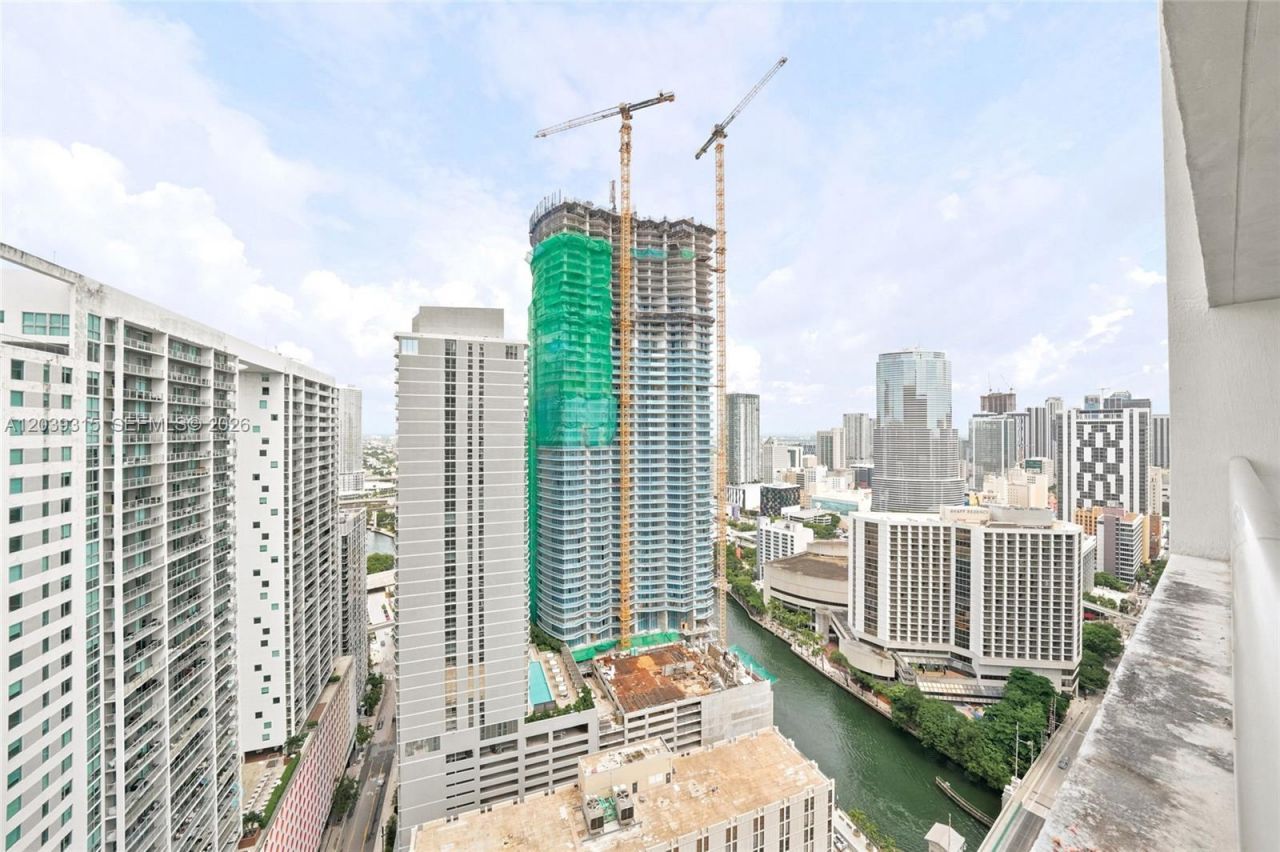 485 Brickell Ave , Unit 3707, Miami, FL 33131 Photo