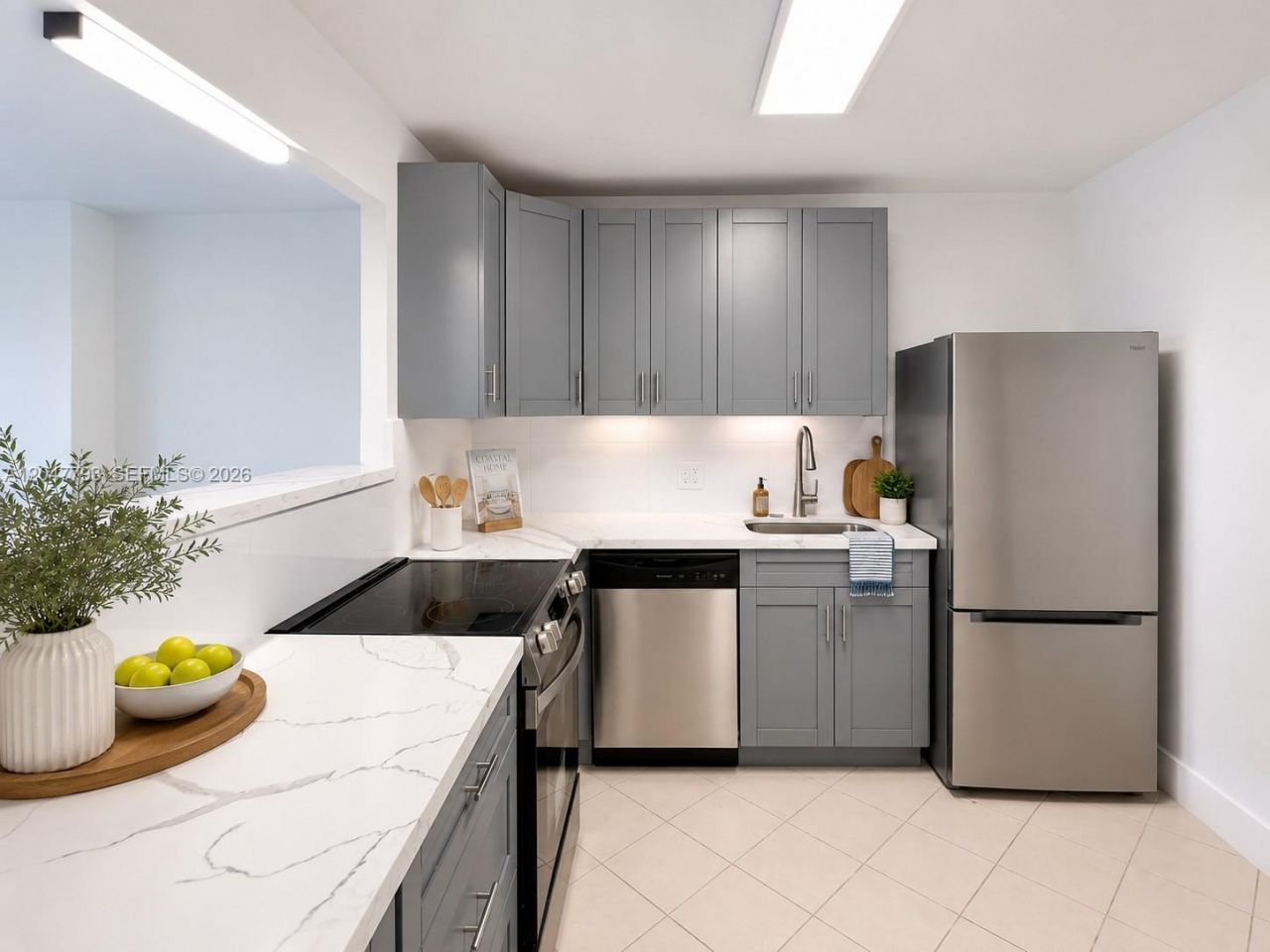 2801 NE 183rd St , Unit 208W, Aventura, FL 33160 Photo