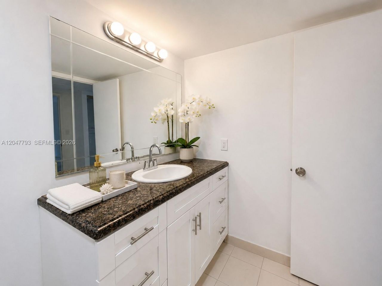 2801 NE 183rd St , Unit 208W, Aventura, FL 33160 Photo