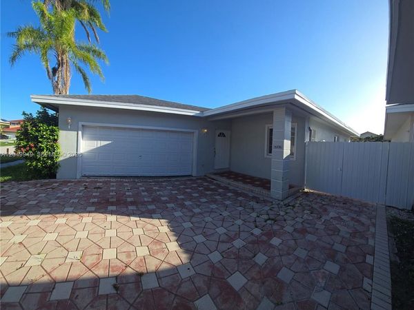 14236 SW 148th Ave, Miami, FL 33196