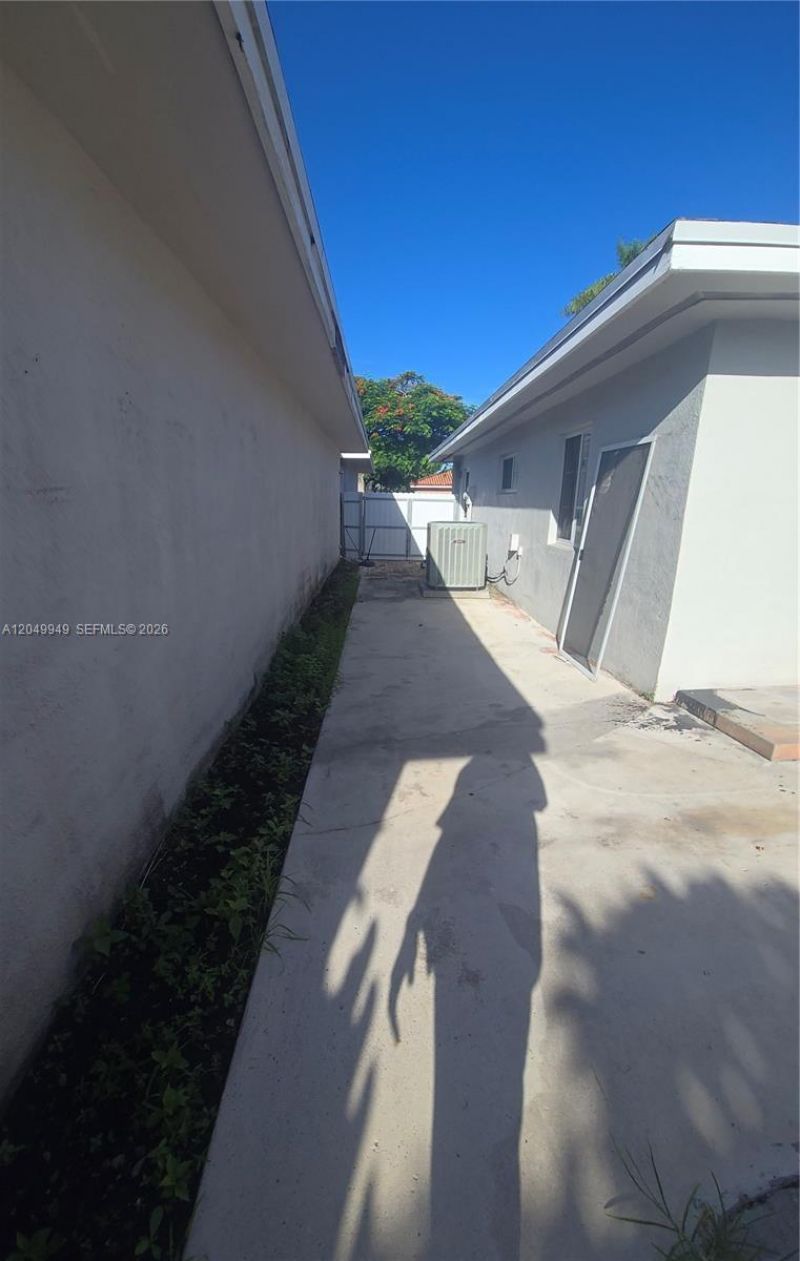 14236 SW 148th Ave, Miami, FL 33196 Photo