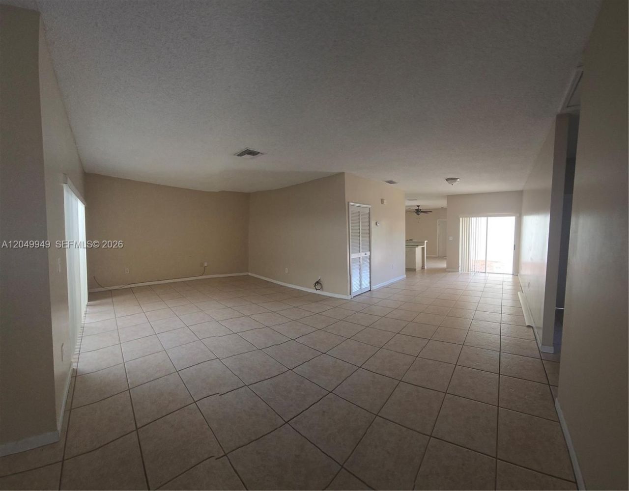 14236 SW 148th Ave, Miami, FL 33196 Photo