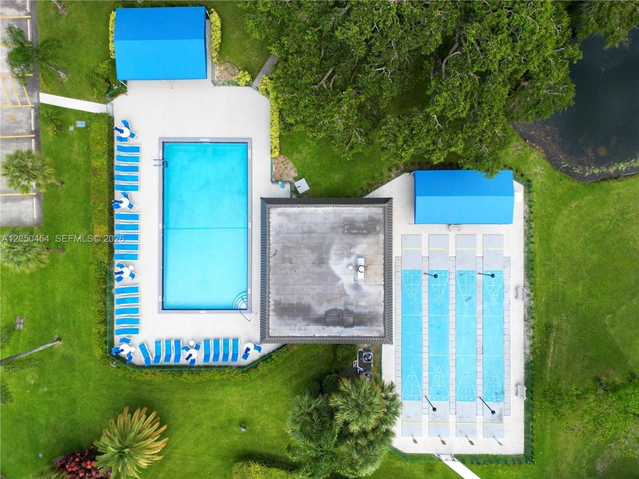 8940 S Hollybrook Blvd , Unit 201, Pembroke Pines, FL 33025 Photo