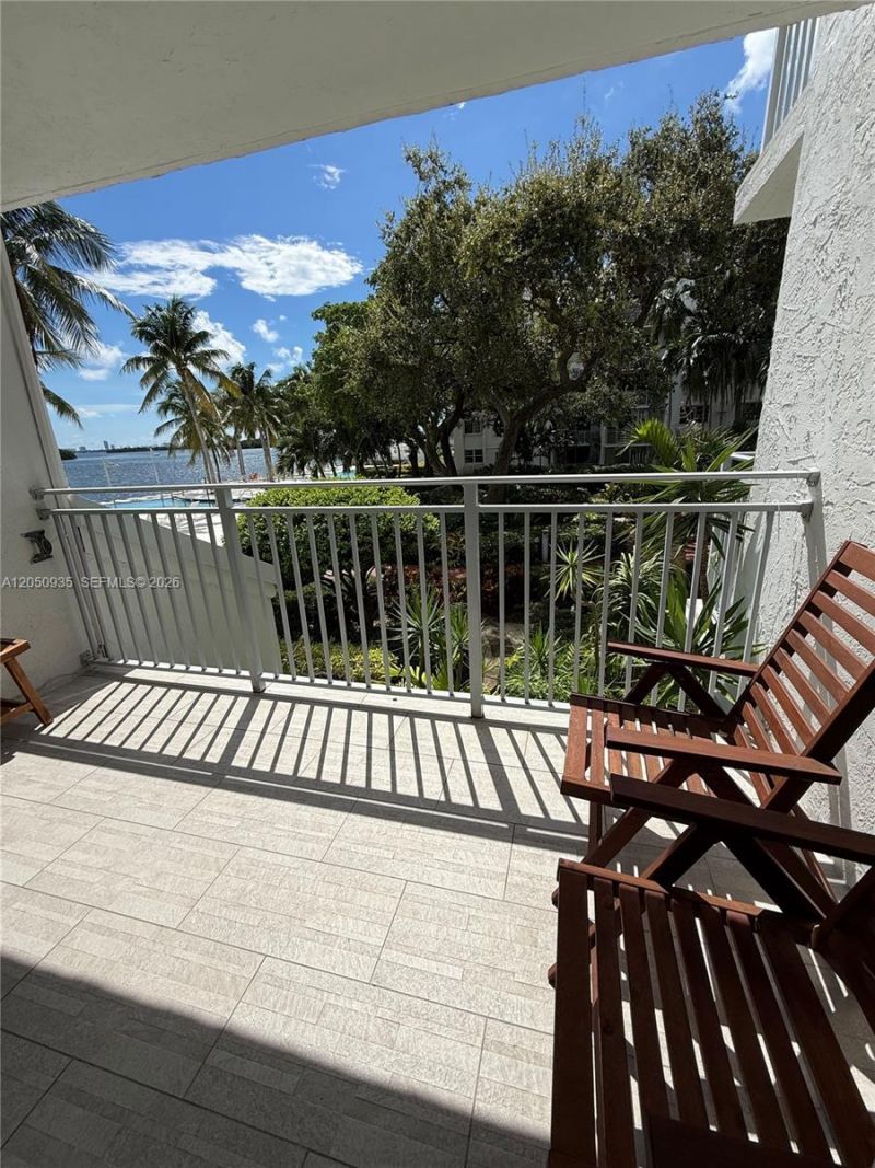 750 NE 64th St, Unit B207, Miami, FL 33138 Photo