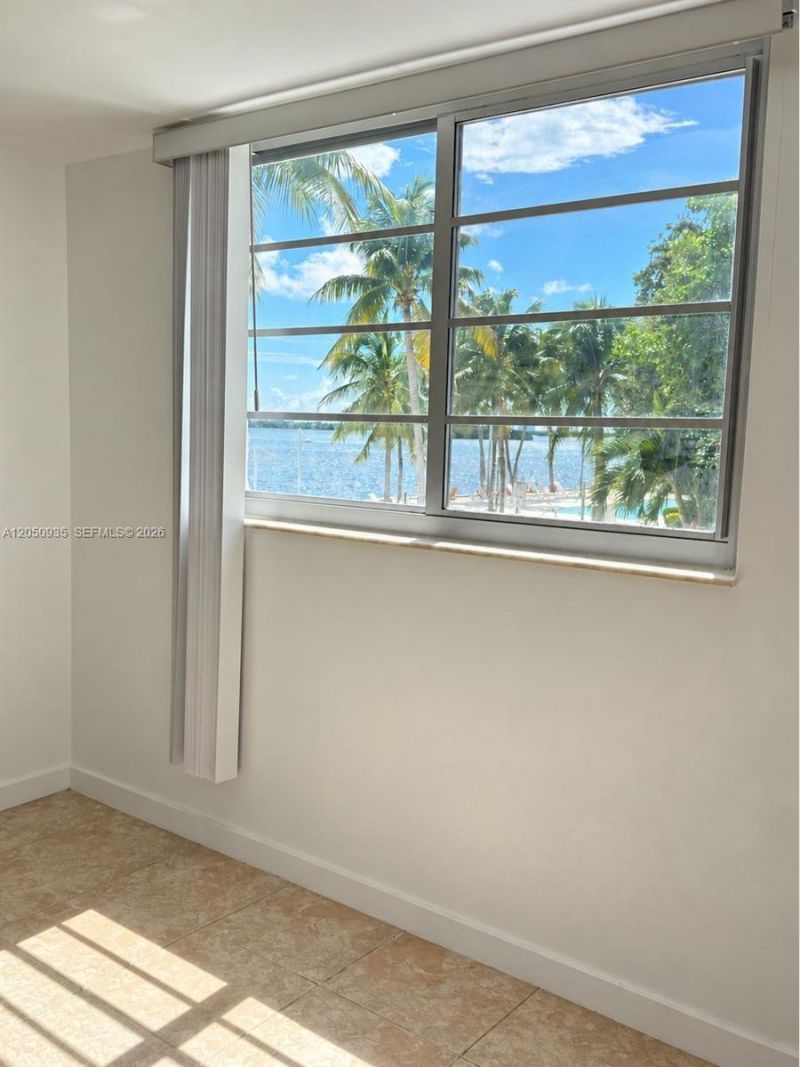 750 NE 64th St, Unit B207, Miami, FL 33138 Photo