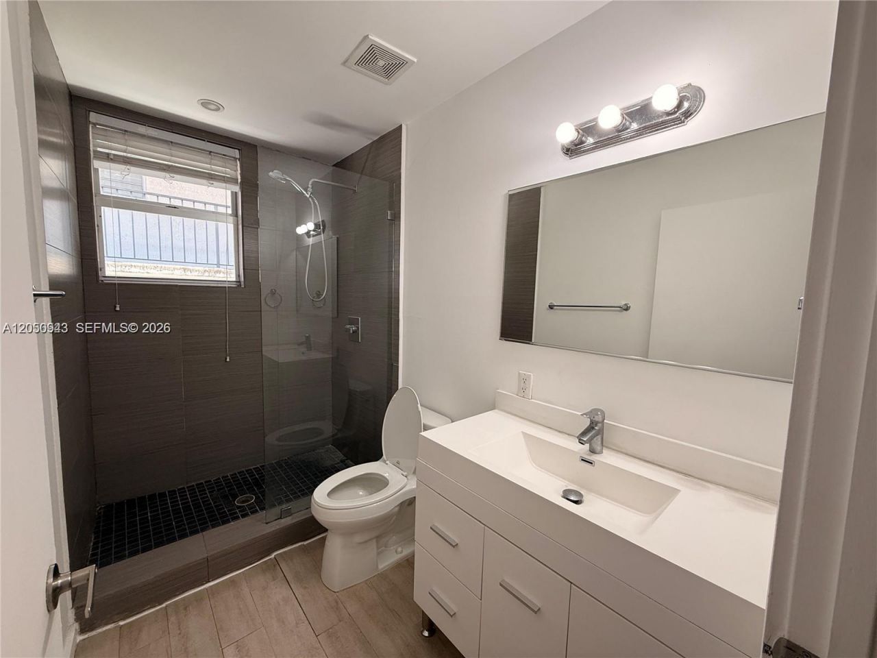 1611 Meridian Ave , Unit 202, Miami Beach, FL 33139 Photo