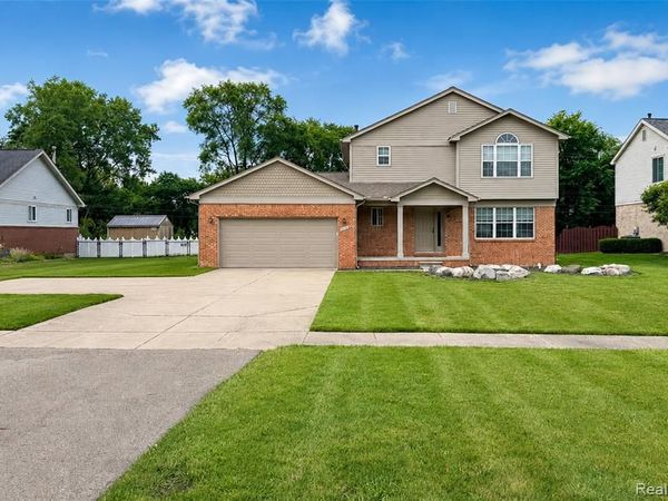 41585 Cherry Hill Road, CANTON, MI 48188