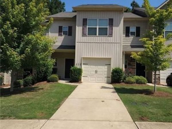 628 Oakside Place, Acworth, GA 30102