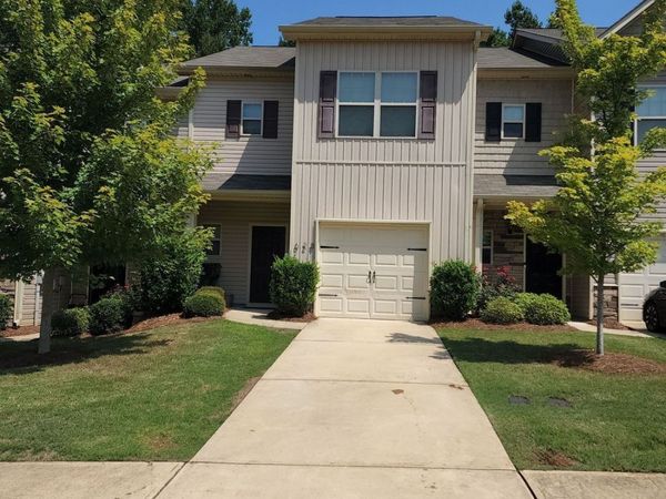 628 Oakside Place, Acworth, GA 30102